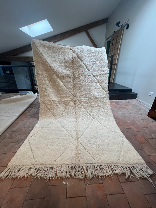 Tapis Beni Ouarain crème 240X150