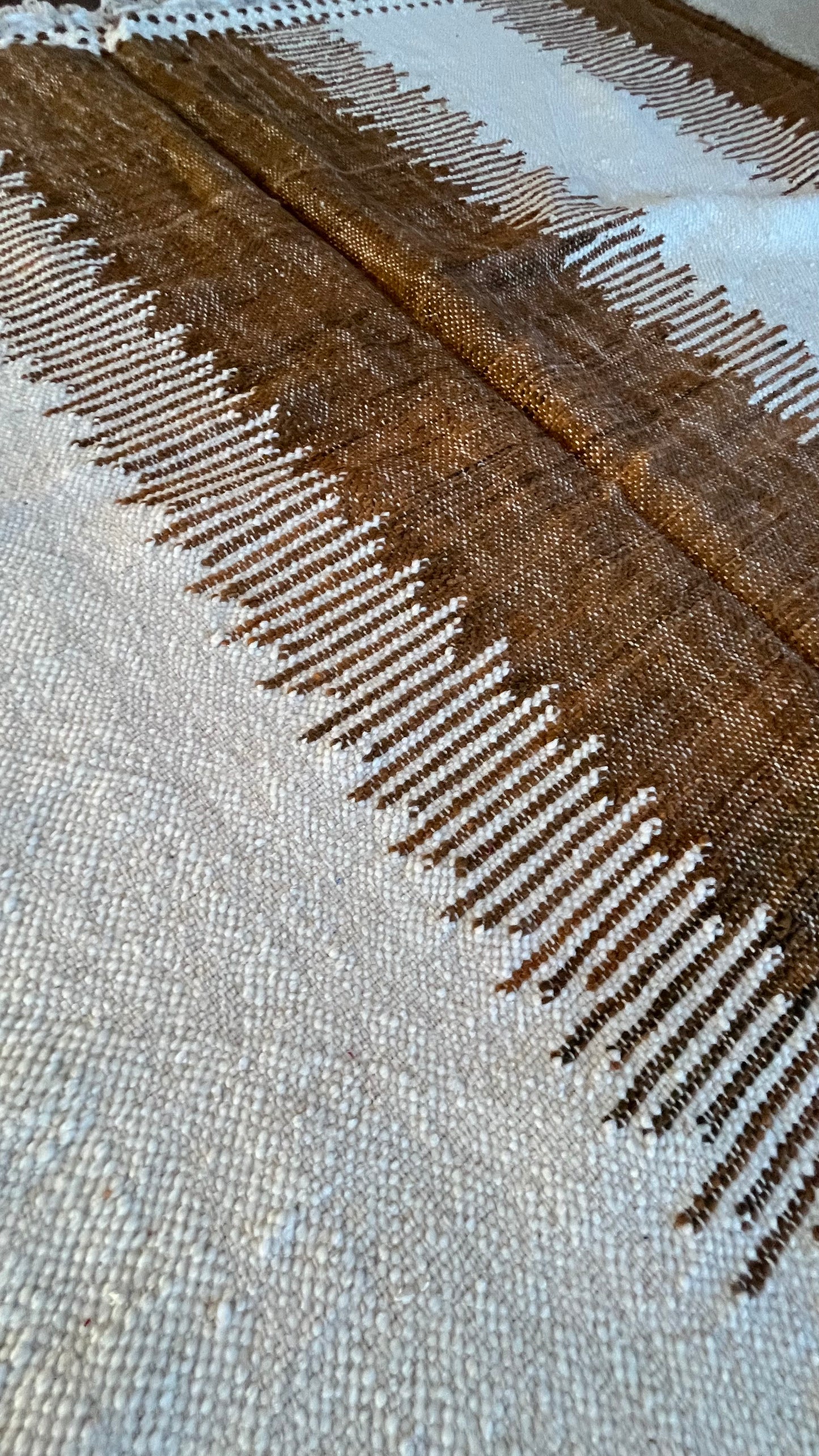 Tapis kilim Boujad crème et safran 300x207