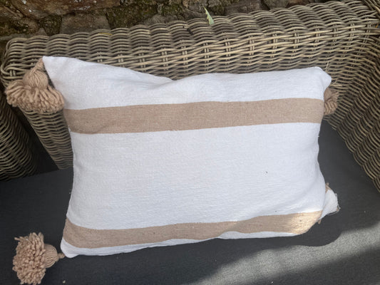 Coussins rectangles beige et blanc