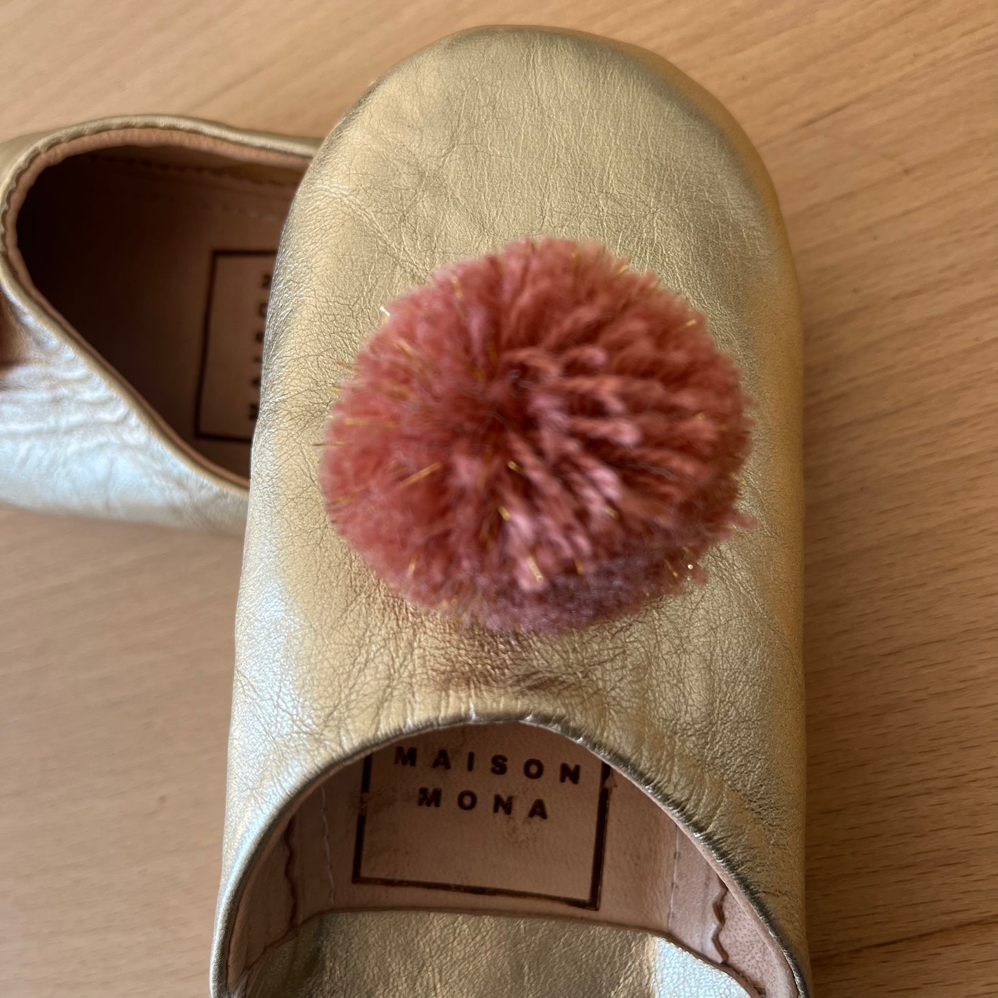 Babouche en cuir doré enfants