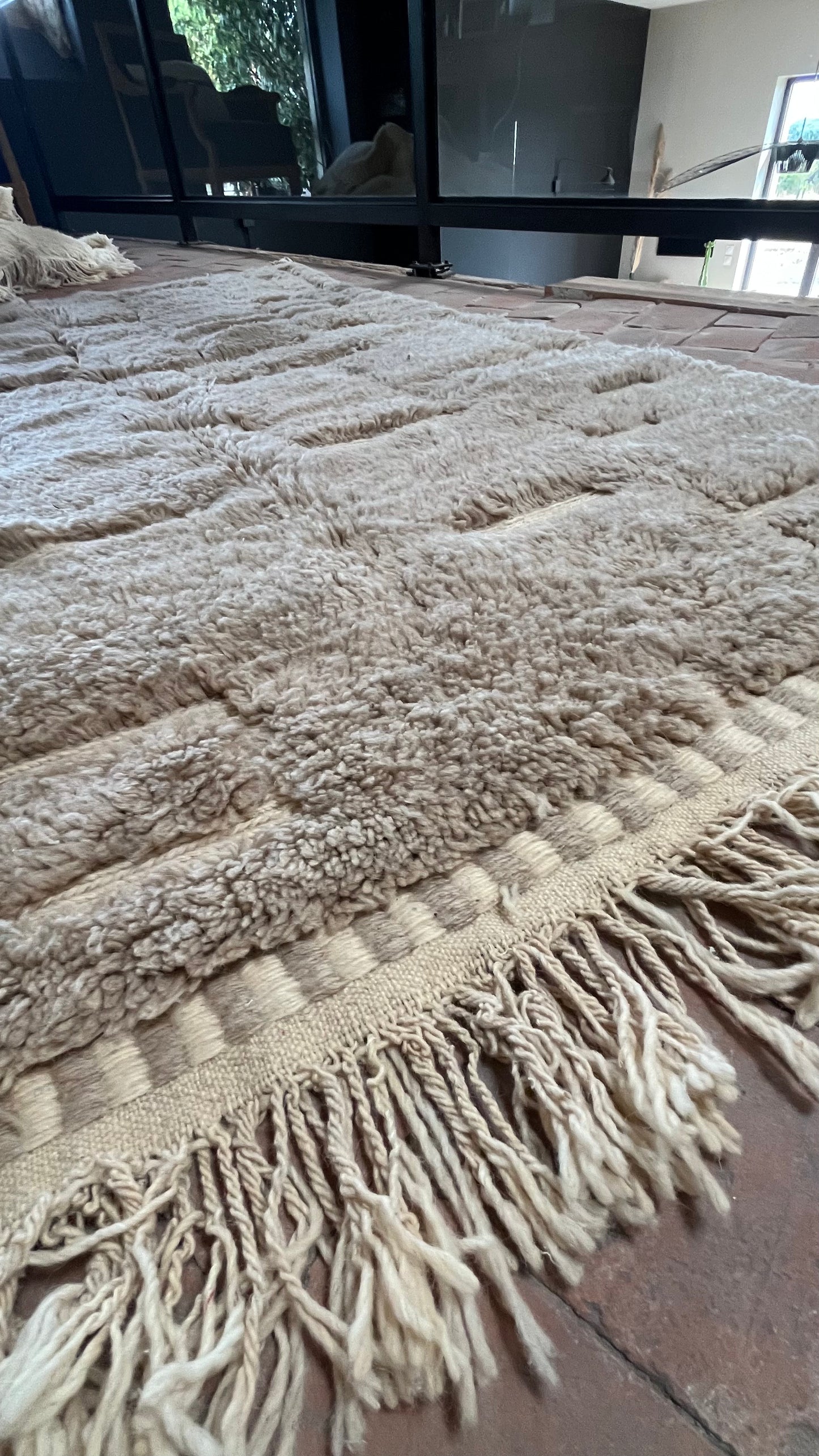 Tapis Beni Ouarain camel à dessins géométriques 255x165cm